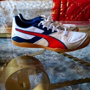 Puma Invicto Sala futsal cleats
